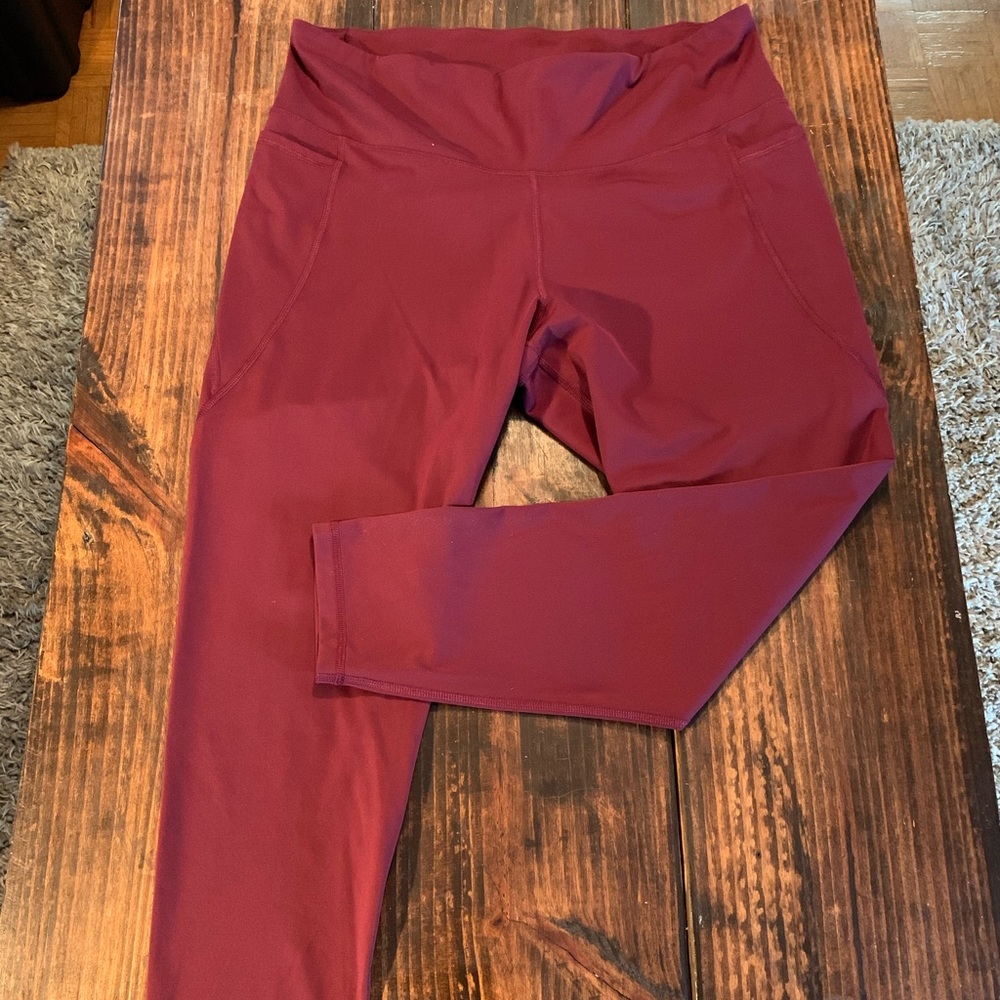 Old navy XXL go dry active leggings